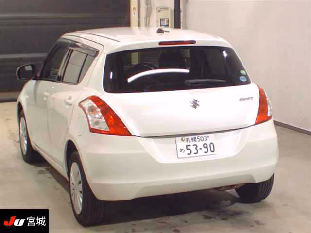 SUZUKI SWIFT