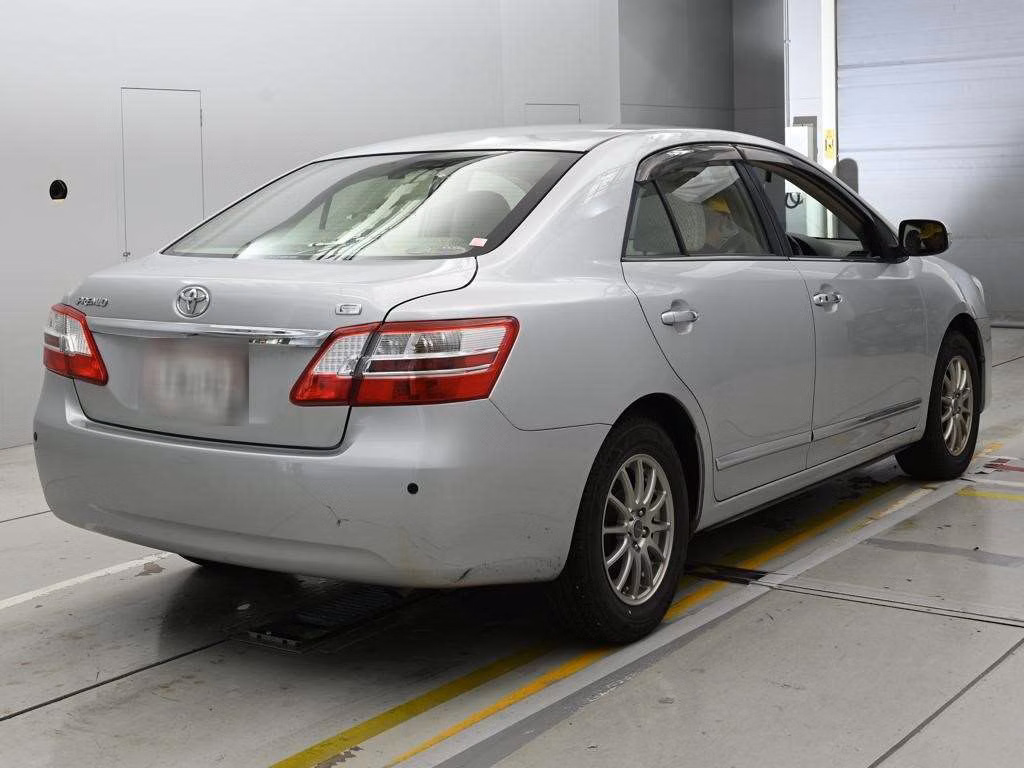 TOYOTA PREMIO