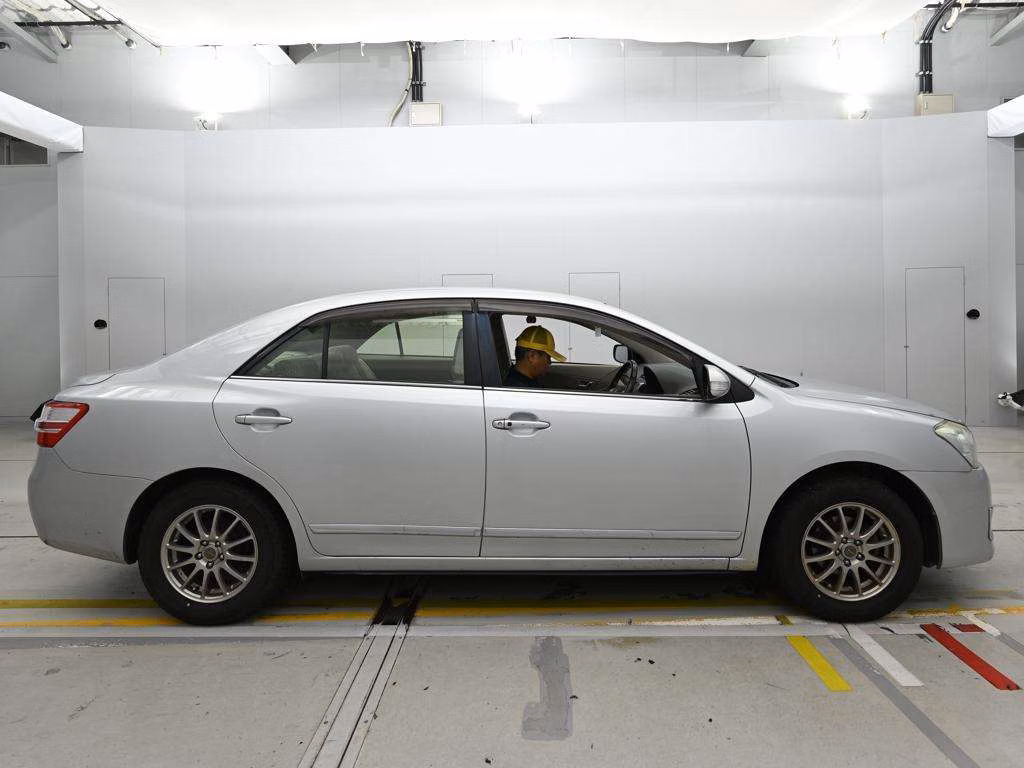 TOYOTA PREMIO