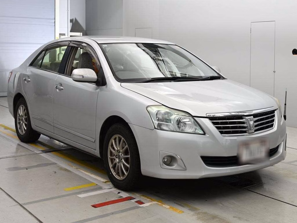 TOYOTA PREMIO