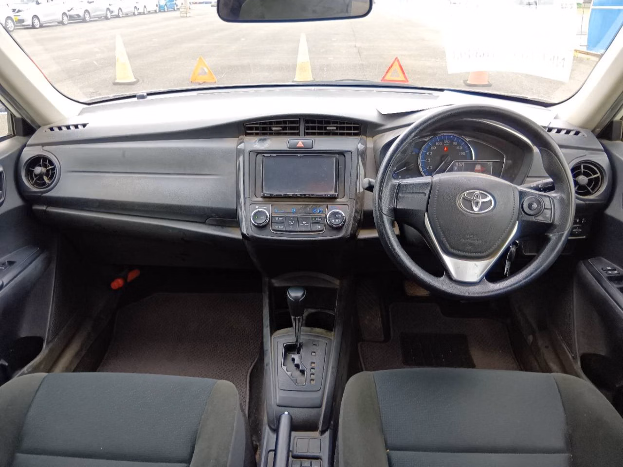 TOYOTA COROLLA AXIO