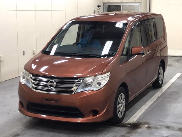 NISSAN SERENA