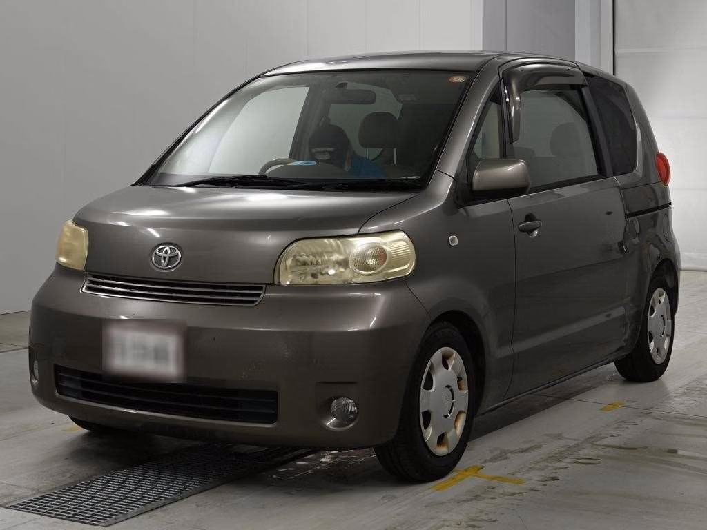 TOYOTA PORTE