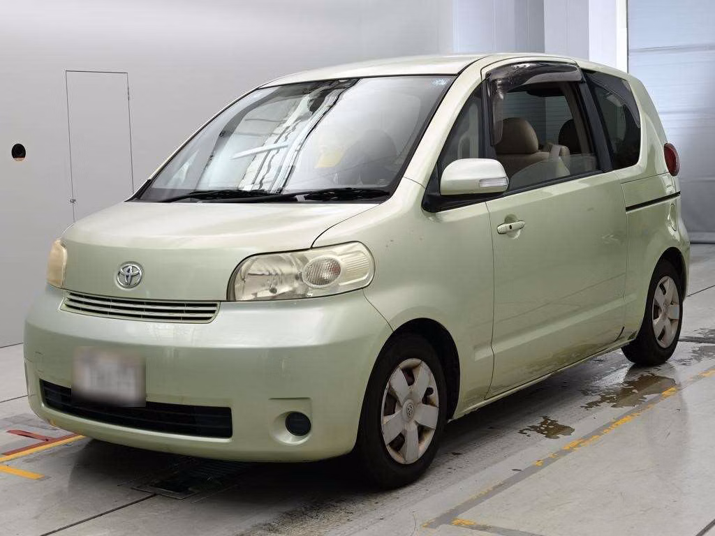 TOYOTA PORTE