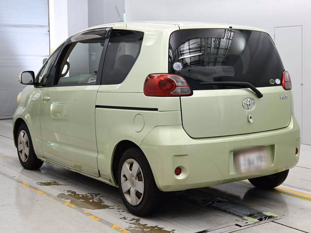TOYOTA PORTE