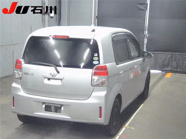 TOYOTA SPADE