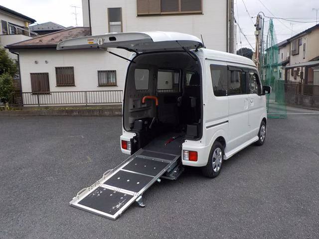 Nissan NV100 Clipper