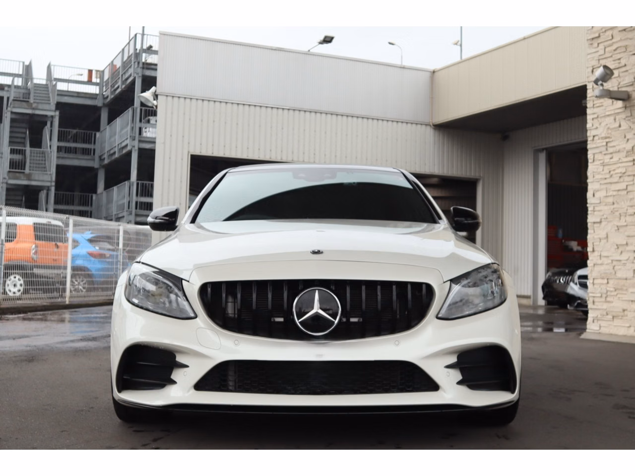 MERCEDES-BENZ C-CLASS
