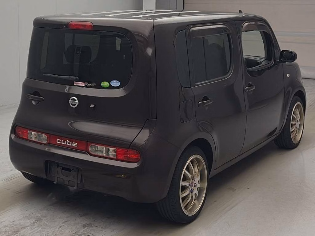 NISSAN CUBE