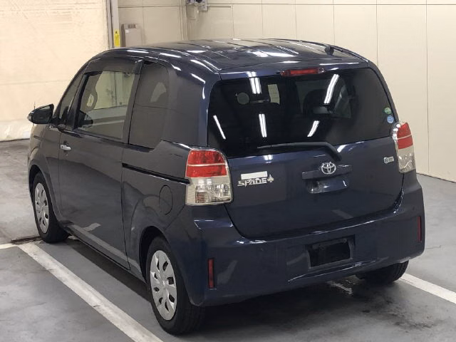 TOYOTA SPADE