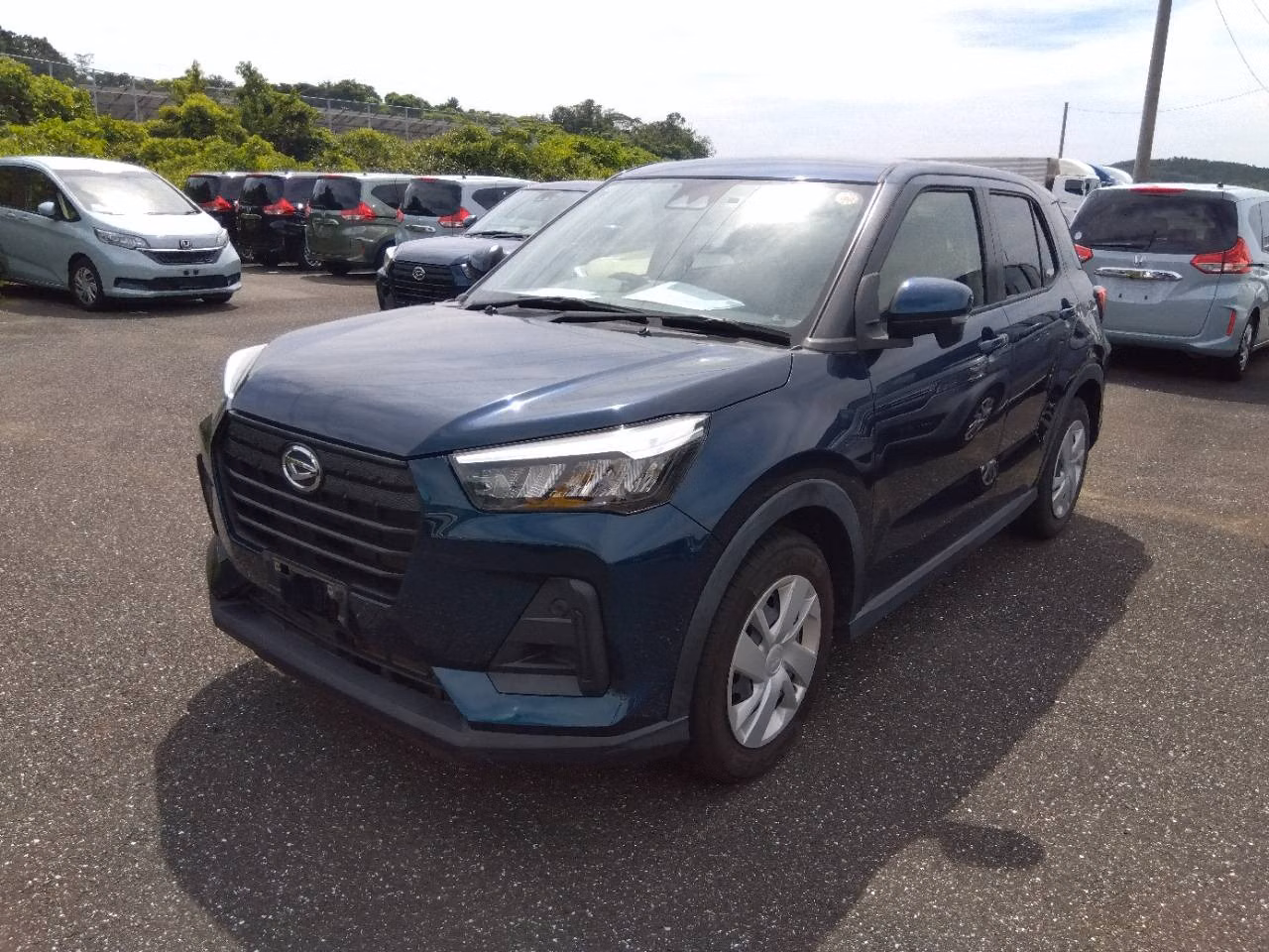 DAIHATSU ROCKY