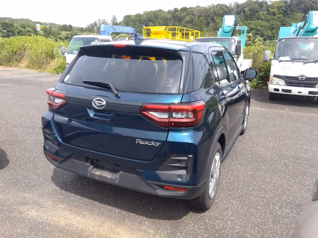 DAIHATSU ROCKY