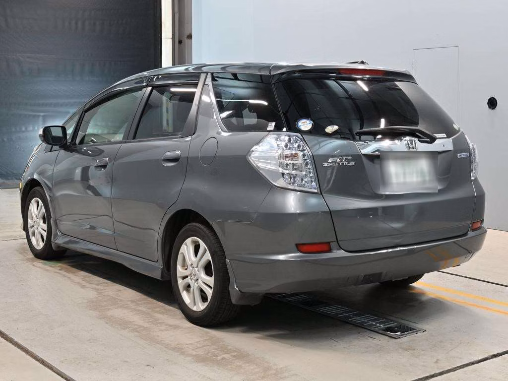 HONDA FIT SHUTTLE