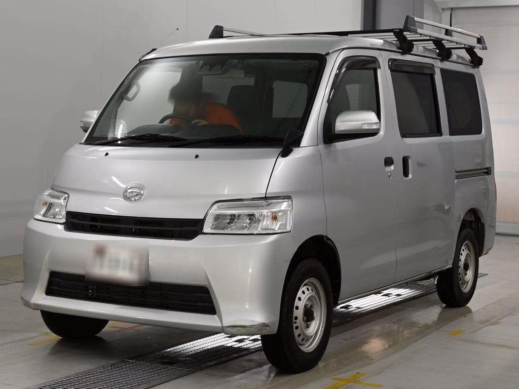 DAIHATSU GRAN MAX