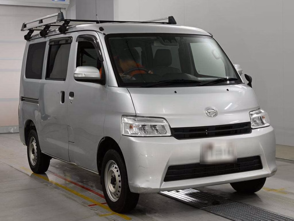 DAIHATSU GRAN MAX
