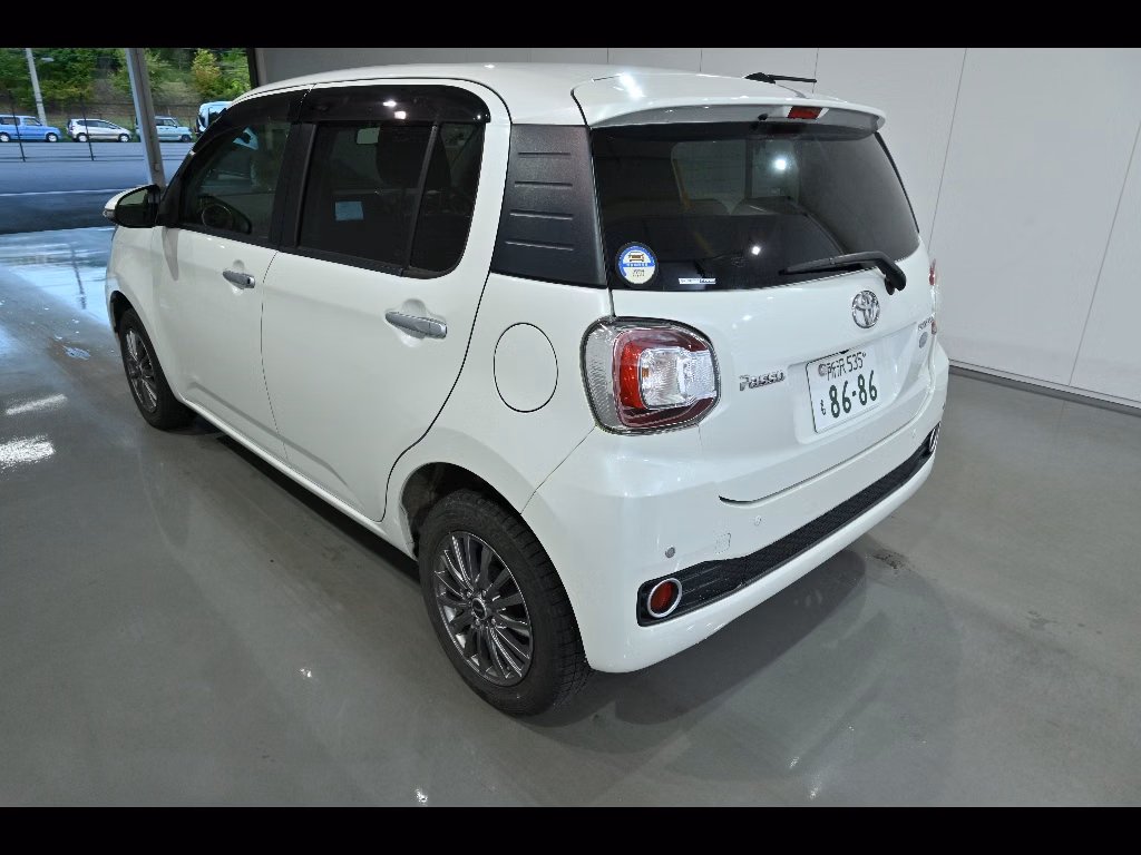 TOYOTA PASSO