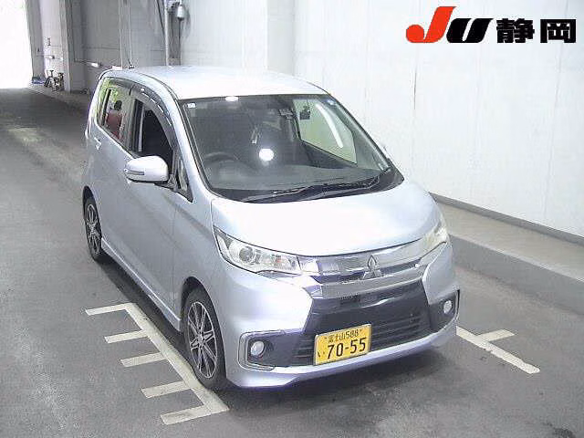 MITSUBISHI EK CUSTOM
