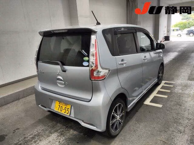 MITSUBISHI EK CUSTOM