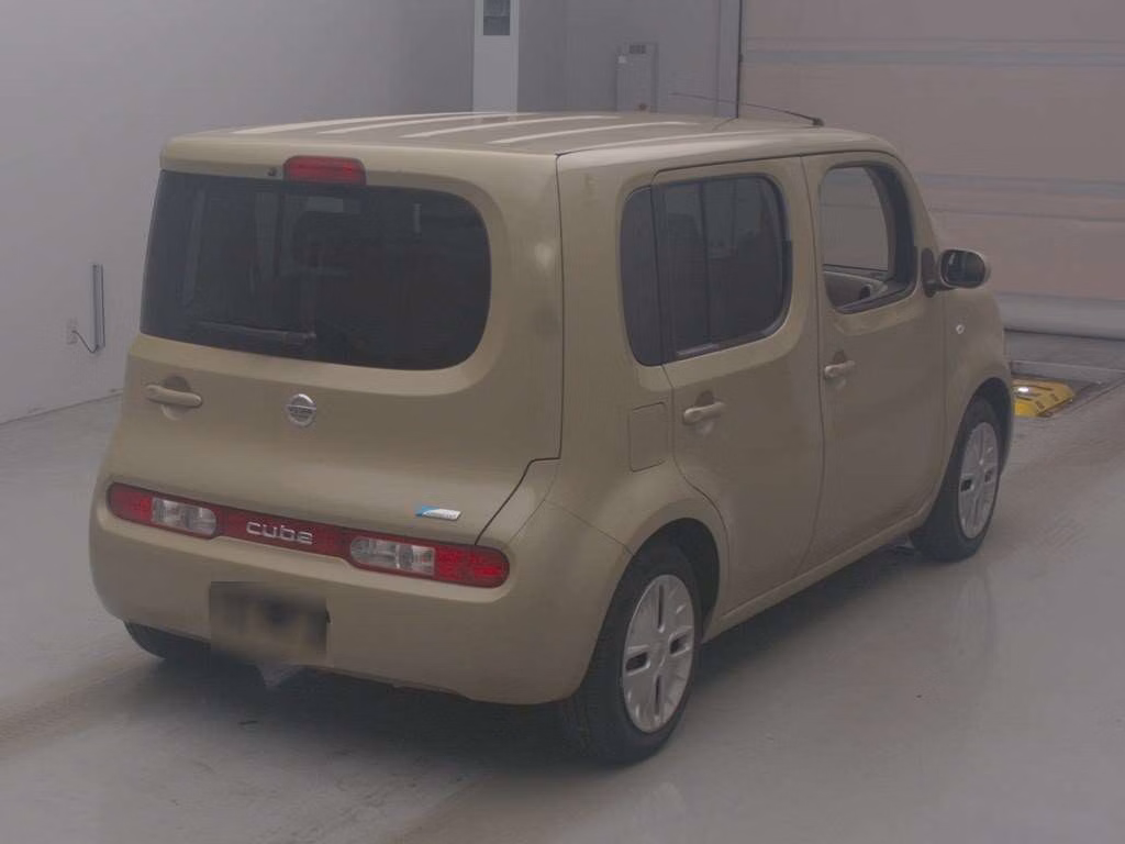 NISSAN CUBE