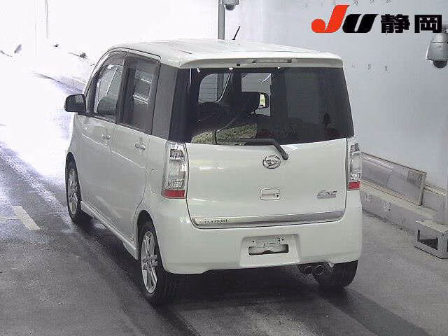 DAIHATSU TANTO EXE