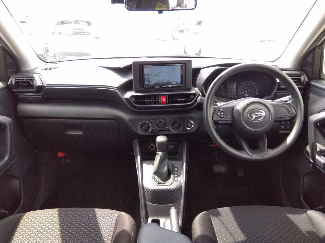 DAIHATSU ROCKY