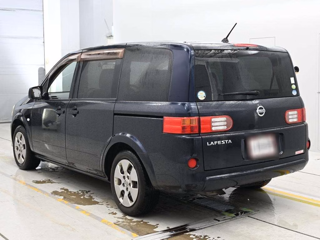 NISSAN LAFESTA