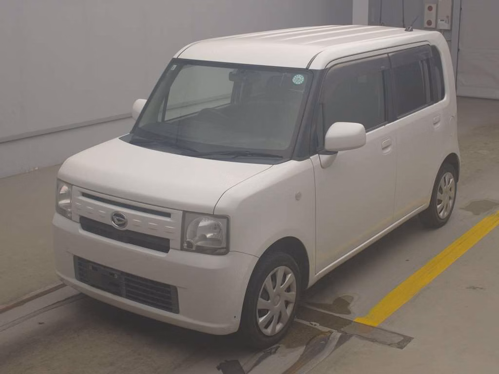 Daihatsu Move Conte