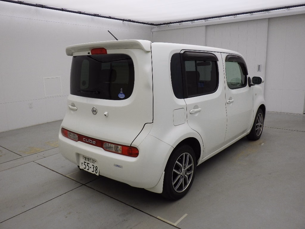 NISSAN CUBE