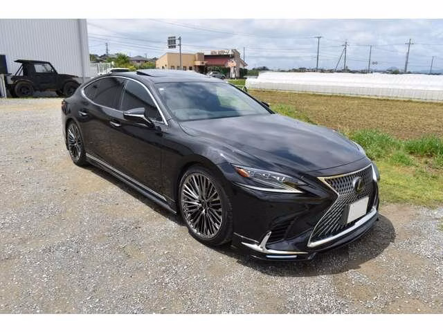 LEXUS LS500