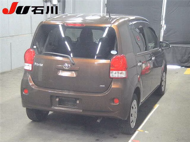 TOYOTA PORTE