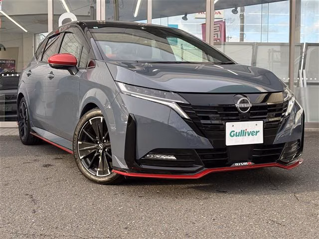 Nissan Aura