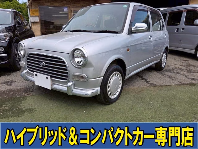 Daihatsu Mira Gino