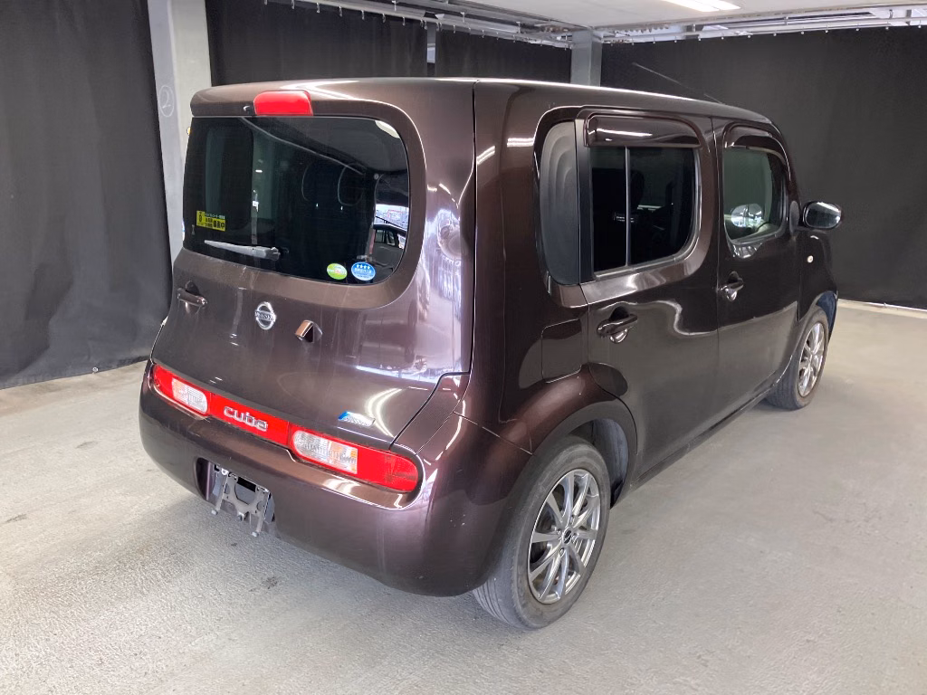 NISSAN CUBE