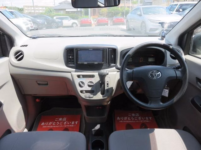 TOYOTA PIXIS EPOCH