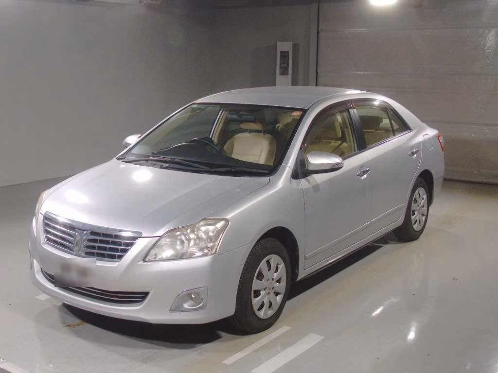 TOYOTA PREMIO
