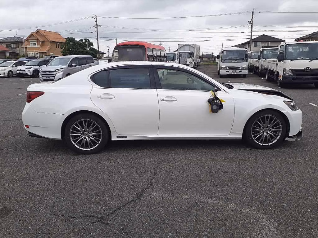 Lexus GS300h