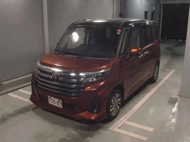 TOYOTA ROOMY
