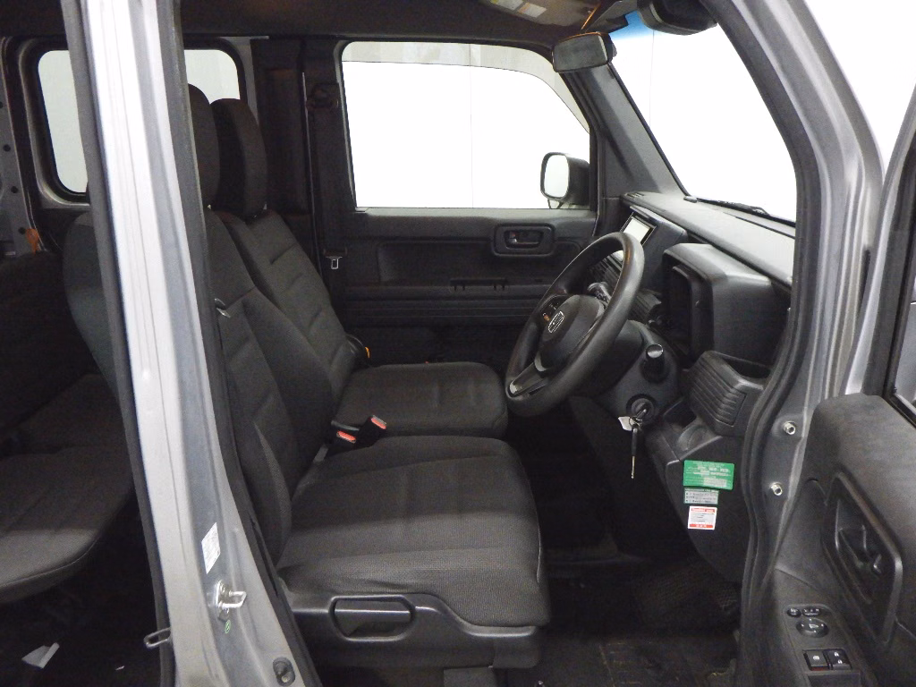 HONDA N-VAN