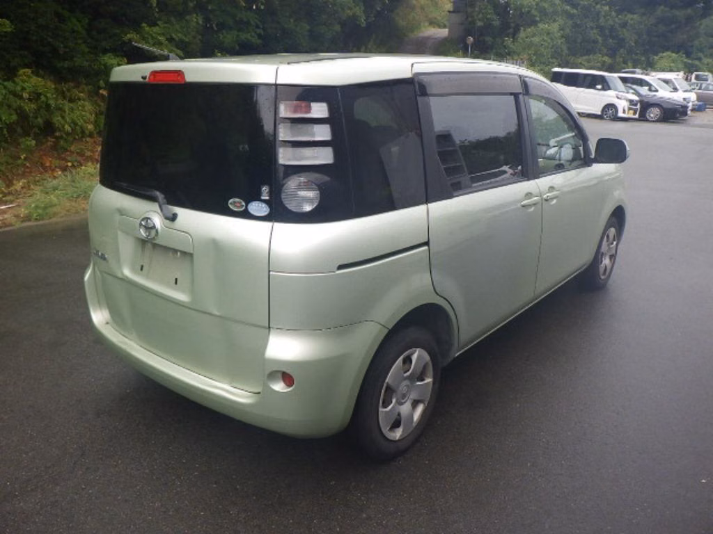 TOYOTA SIENTA
