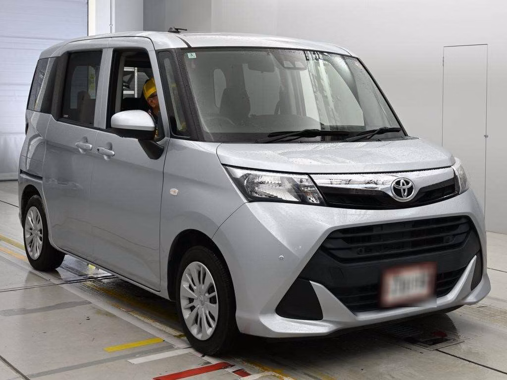 TOYOTA TANK