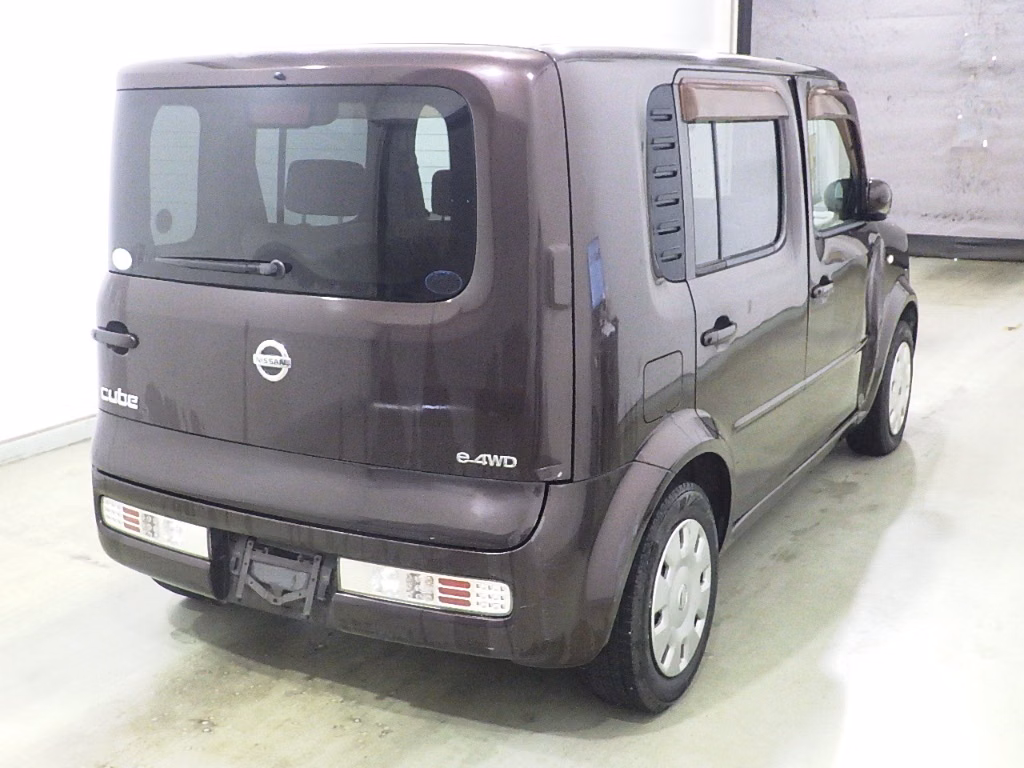 NISSAN CUBE