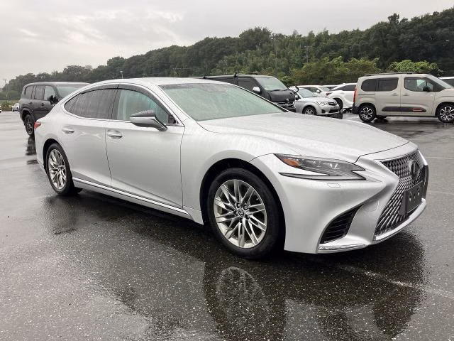 LEXUS LS500