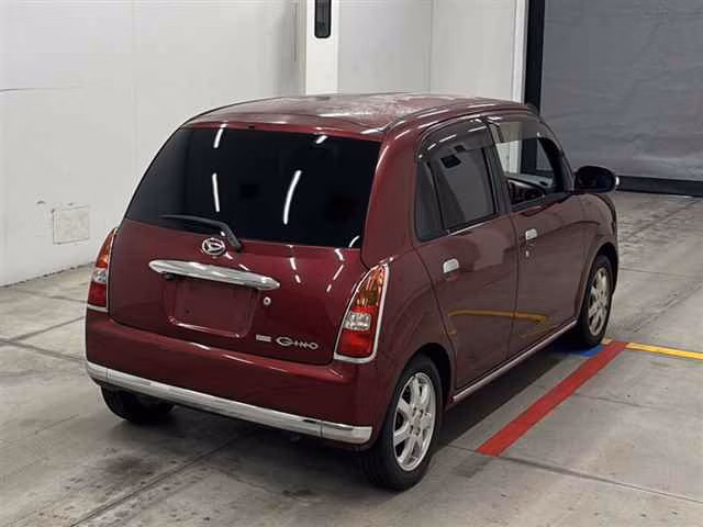 DAIHATSU MIRA GINO