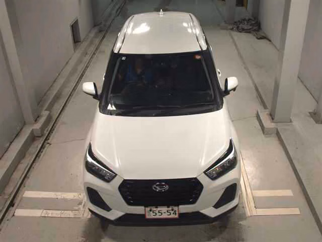 DAIHATSU ROCKY