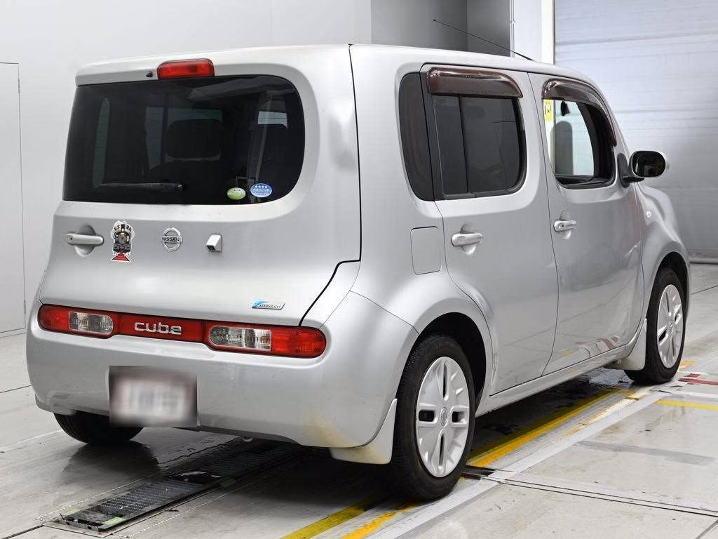 NISSAN CUBE