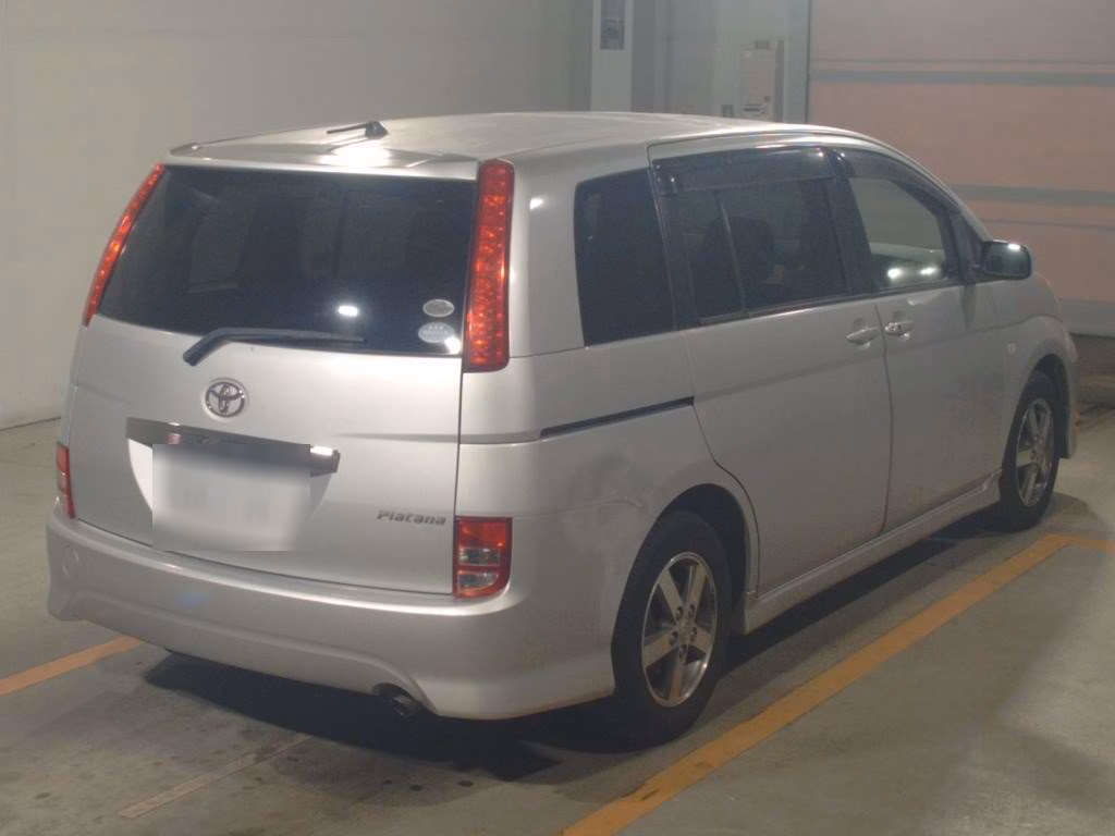 TOYOTA ISIS