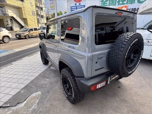 SUZUKI JIMNY SIERRA