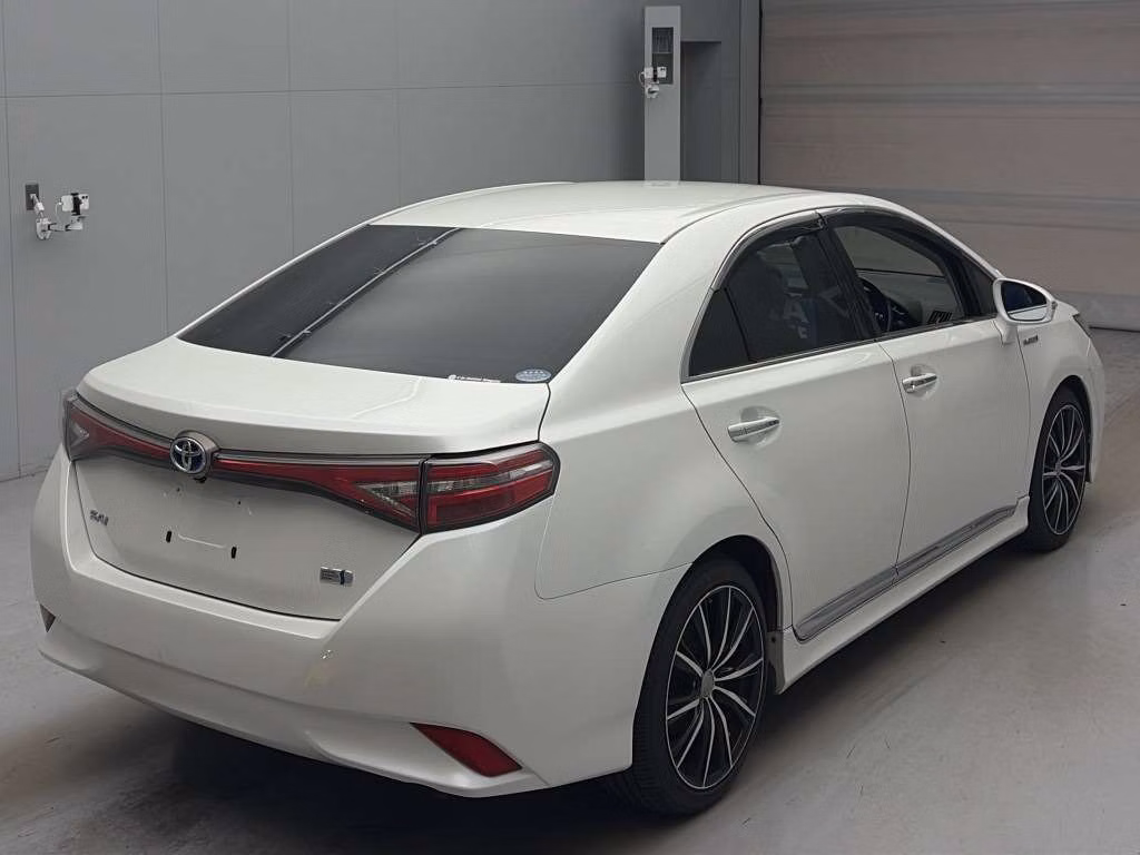 TOYOTA SAI