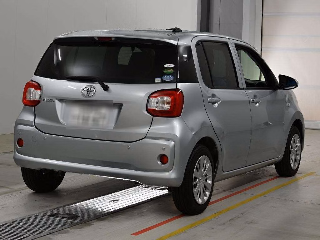 TOYOTA PASSO