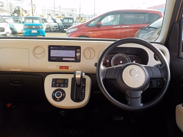 Daihatsu Mira Cocoa